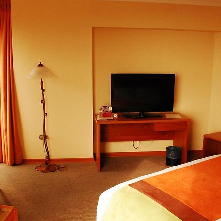 Hotel Florencia Suites & Apartments Αντοφαγάστα Δωμάτιο φωτογραφία