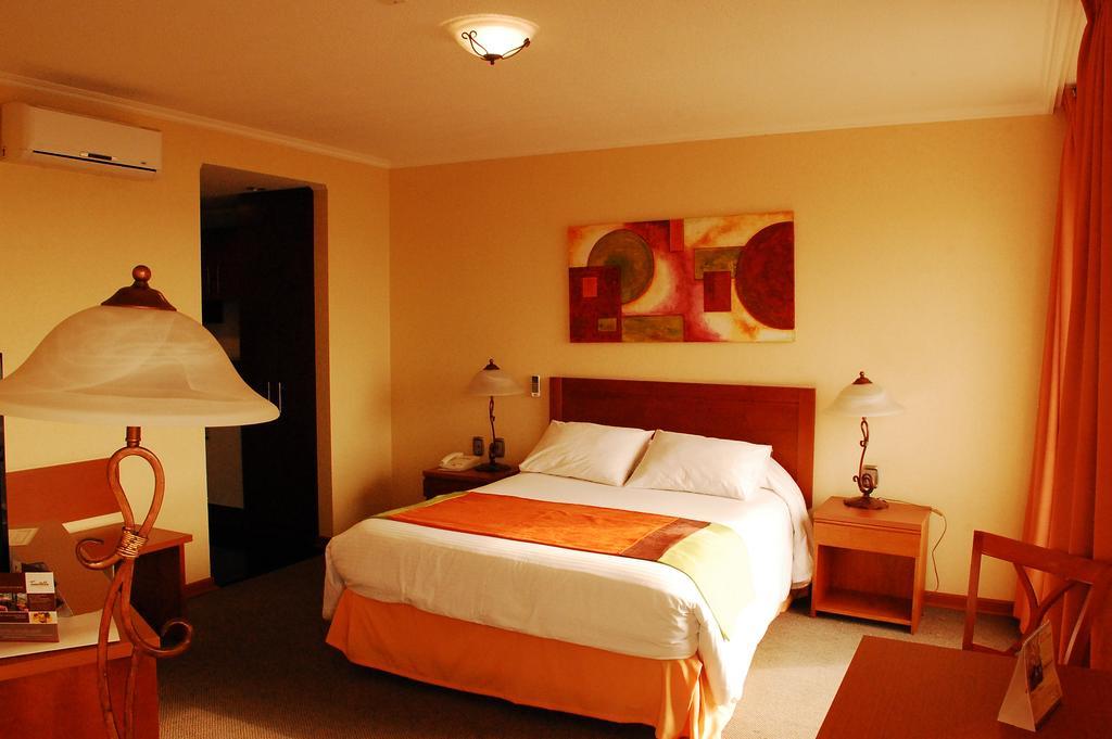 Hotel Florencia Suites & Apartments Αντοφαγάστα Δωμάτιο φωτογραφία